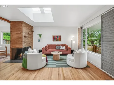 5383 SE Malden Drive Portland OR 97206