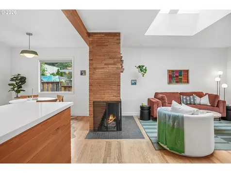 5383 SE Malden Drive Portland OR 97206