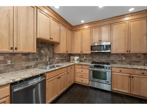 1333 NE Charles Court Fairview OR 97024