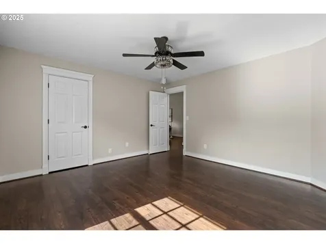 1333 NE Charles Court Fairview OR 97024