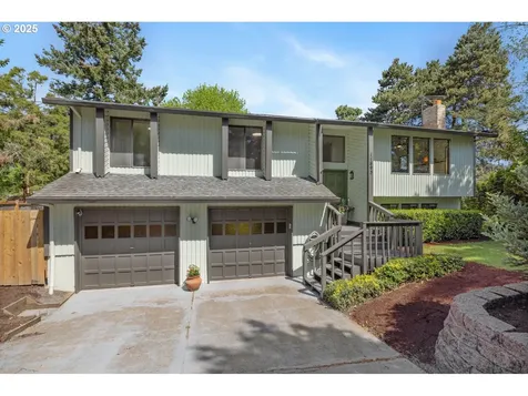 11895 SW Robbins Drive Beaverton OR 97008