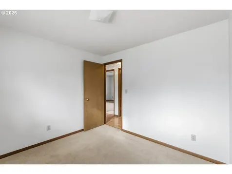 7080 SW Royal Oak Court Portland OR 97223