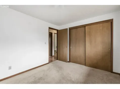 7080 SW Royal Oak Court Portland OR 97223
