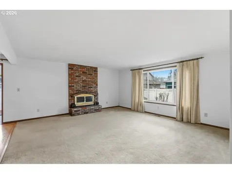 7080 SW Royal Oak Court Portland OR 97223