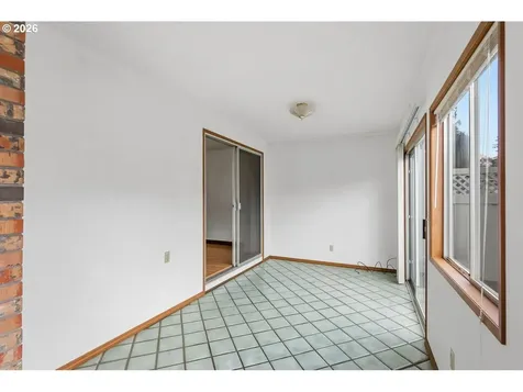 7080 SW Royal Oak Court Portland OR 97223