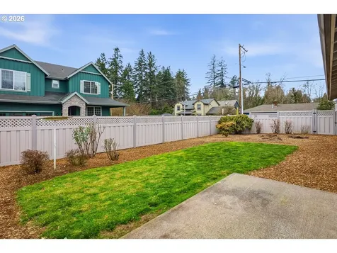 7080 SW Royal Oak Court Portland OR 97223