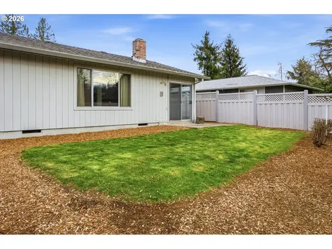 7080 SW Royal Oak Court Portland OR 97223