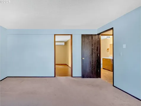 1870 Hemlock Street West Linn OR 97068