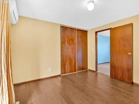 1870 Hemlock Street West Linn OR 97068