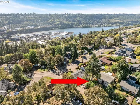 1870 Hemlock Street West Linn OR 97068