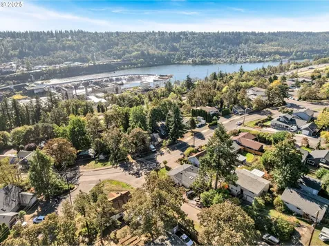 1870 Hemlock Street West Linn OR 97068