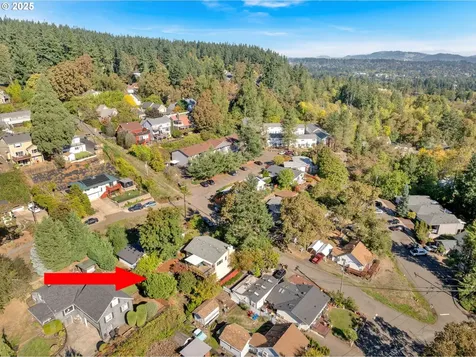 1870 Hemlock Street West Linn OR 97068