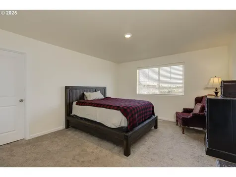 1941 NW Haun Drive Mcminnville OR 97128