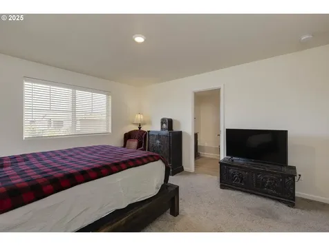 1941 NW Haun Drive Mcminnville OR 97128