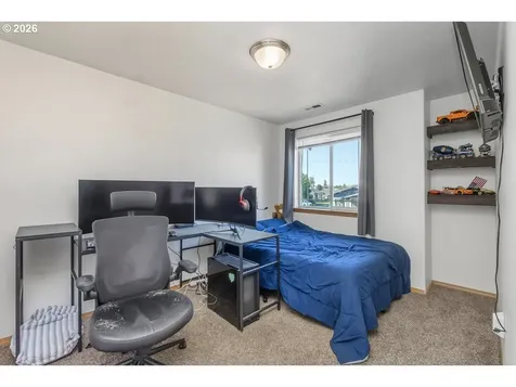 319 Berkley Avenue Molalla OR 97038