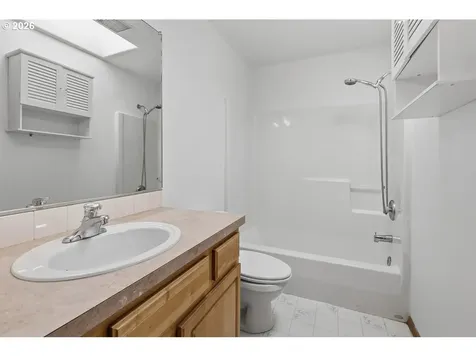 319 Berkley Avenue Molalla OR 97038