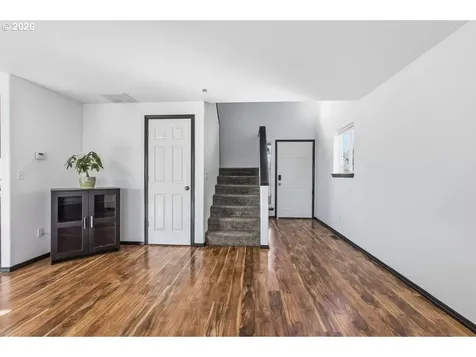 319 Berkley Avenue Molalla OR 97038
