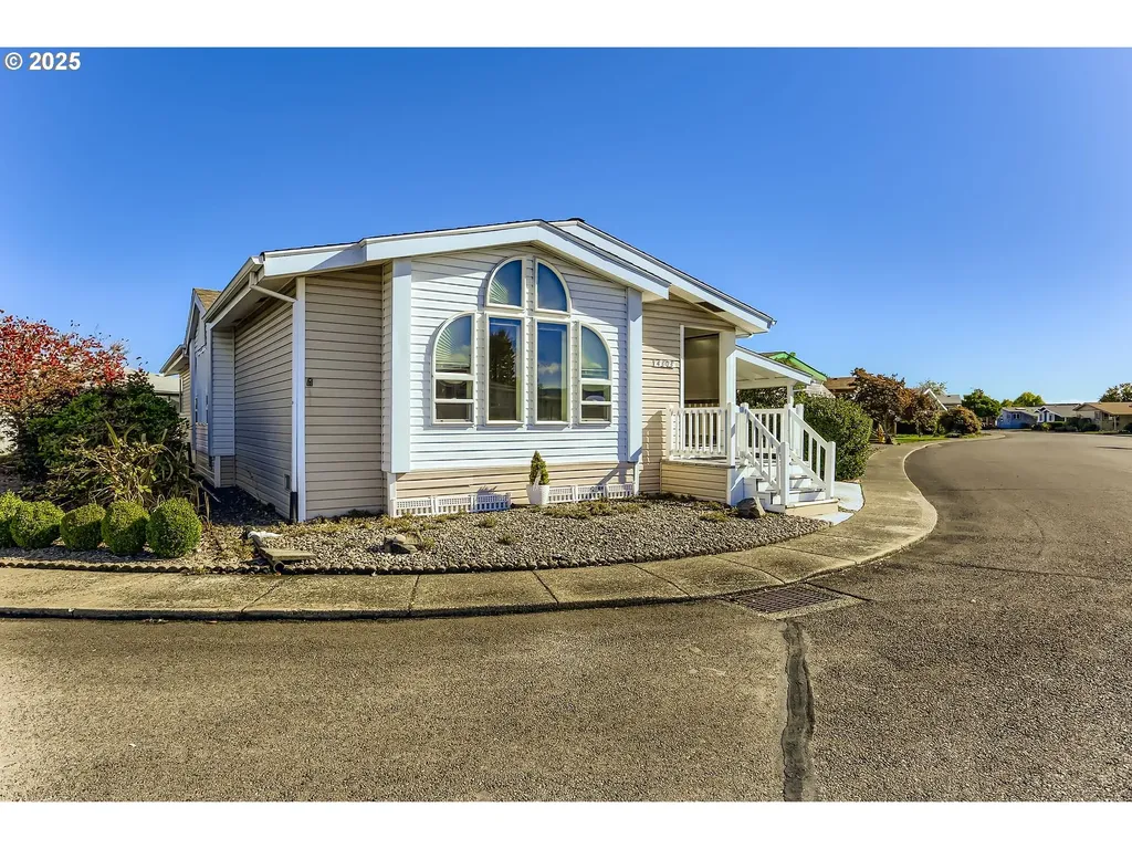4303 Settlers Loop Forest Grove OR 97116
