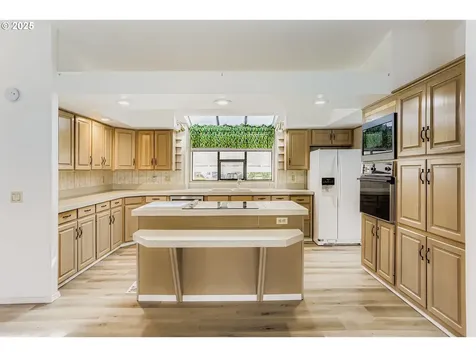 4303 Settlers Loop Forest Grove OR 97116