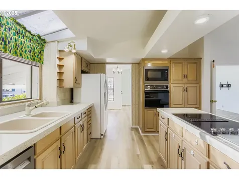 4303 Settlers Loop Forest Grove OR 97116