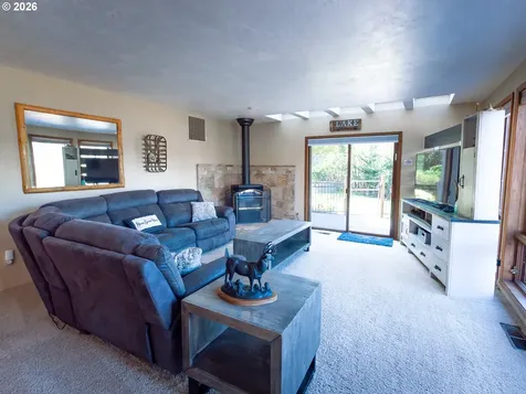 44130 Santiam Highway Foster OR 97345