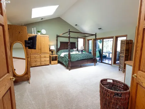 44130 Santiam Highway Foster OR 97345