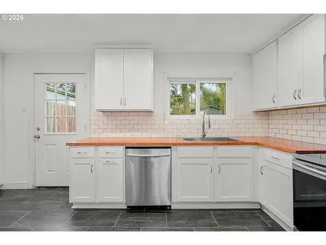12317 SE Tibbetts Street Portland OR 97236