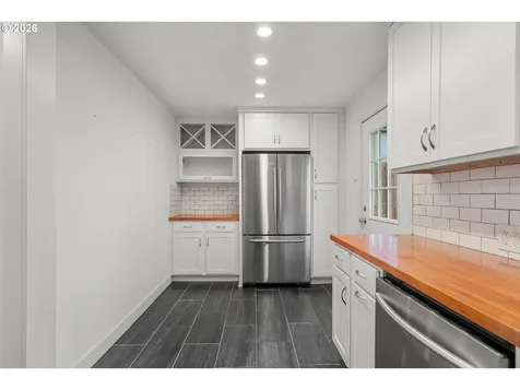 12317 SE Tibbetts Street Portland OR 97236