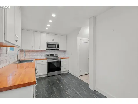 12317 SE Tibbetts Street Portland OR 97236