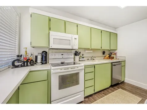 15787 SW Village Circle Beaverton OR 97007