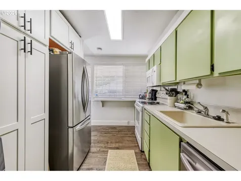 15787 SW Village Circle Beaverton OR 97007