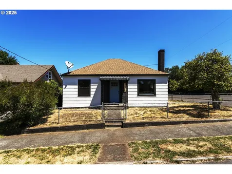 1215 12th Street Oregon City OR 97045