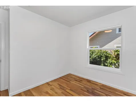 1215 12th Street Oregon City OR 97045