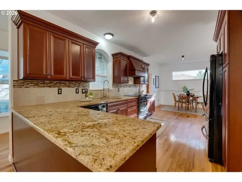 7301 NE Shaleen Street Hillsboro OR 97124
