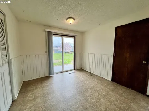 2420 Circle Drive Roseburg OR 97471