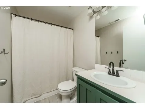 17207 NE 26th Way Vancouver WA 98684