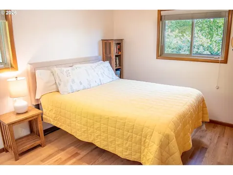 322 W Hickory Street Roseburg OR 97471