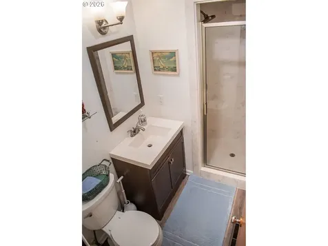 322 W Hickory Street Roseburg OR 97471