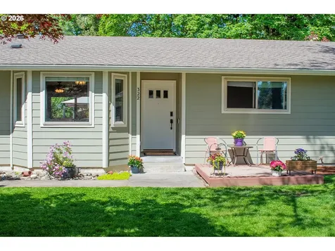 322 W Hickory Street Roseburg OR 97471