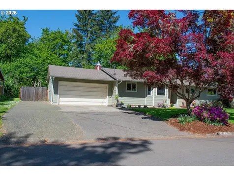 322 W Hickory Street Roseburg OR 97471