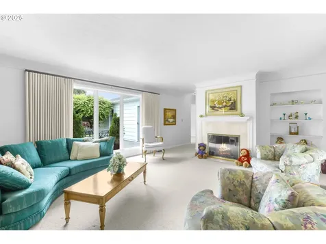 3532 SE Insley Street Portland OR 97202