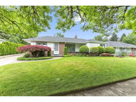 3532 SE Insley Street Portland OR 97202