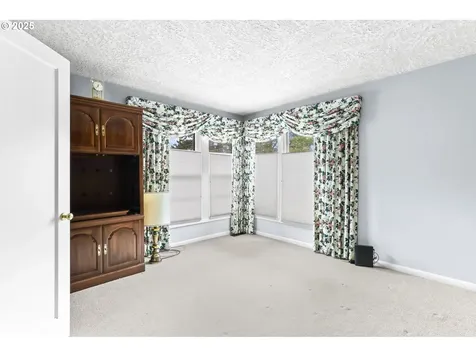 3532 SE Insley Street Portland OR 97202