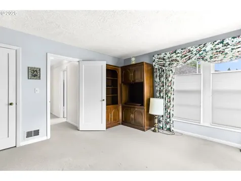 3532 SE Insley Street Portland OR 97202
