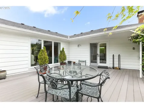 3532 SE Insley Street Portland OR 97202