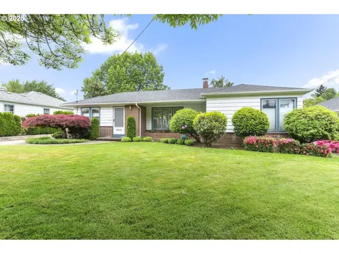 3532 SE Insley Street Portland OR 97202