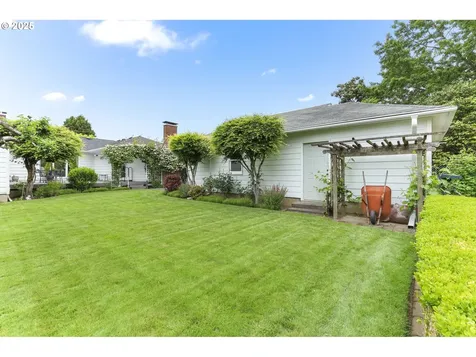 3532 SE Insley Street Portland OR 97202