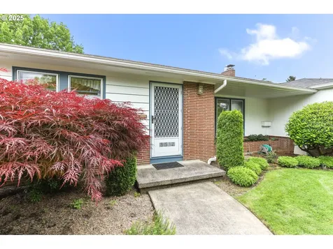 3532 SE Insley Street Portland OR 97202