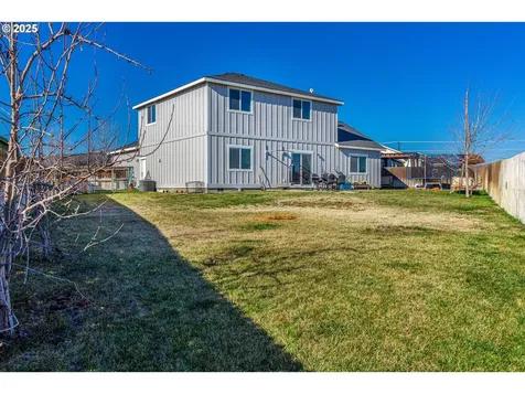 382 NW Crestview Court Hermiston OR 97838