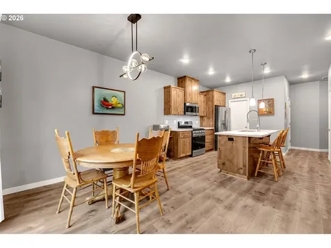 12318 NE 116th Street Vancouver WA 98682